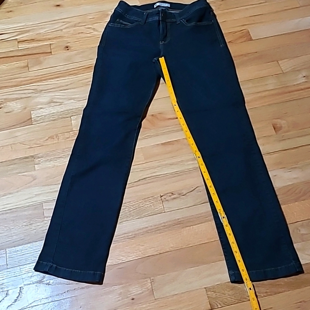 Lee Jeans